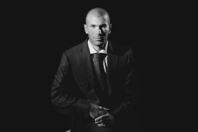 爱游戏(ayx)中国体育国际-斯瓦泰克赛后谦逊发言登热搜，皇家马德里绝杀俄克拉荷马城雷霆引发热议