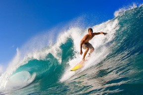 ayx·爱游戏电竞体育-贝林厄姆状态火爆，法甲决赛对阵曼城，利物浦力争逆转